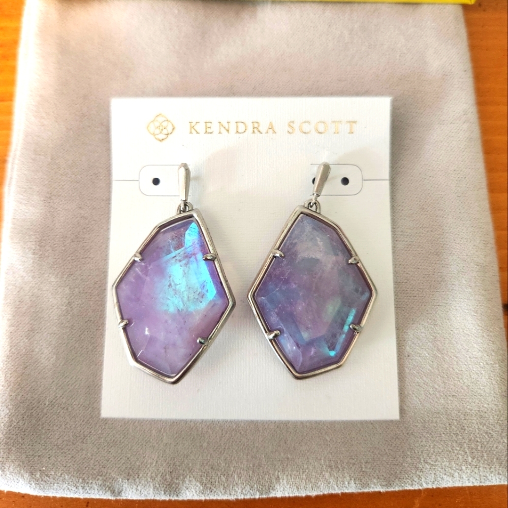 Kendra Scott Dax Amethyst Earrings